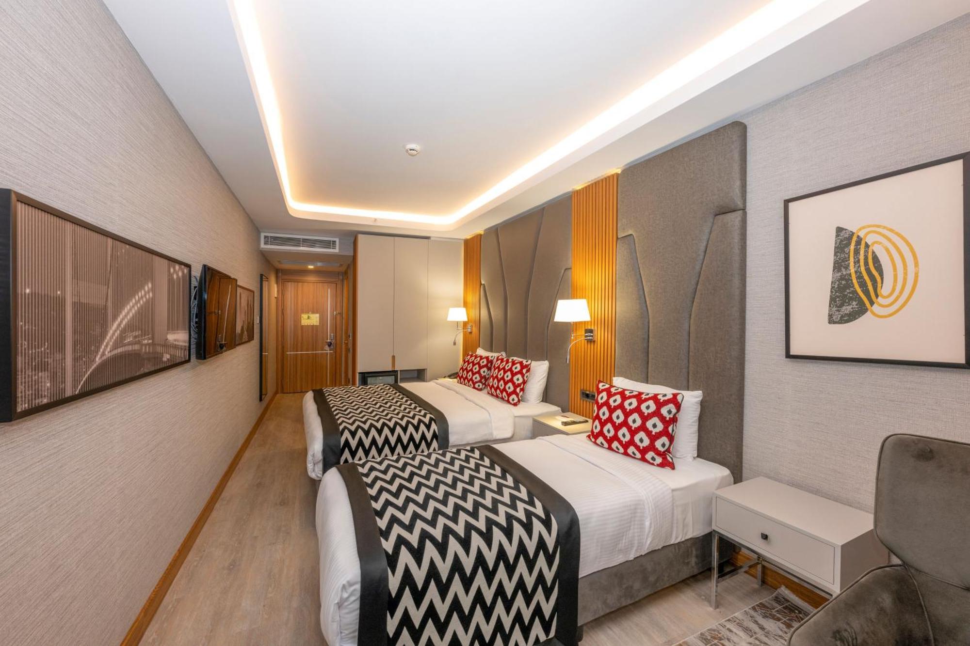 Ramada Encore By Wyndham Istanbul Sisli Екстер'єр фото