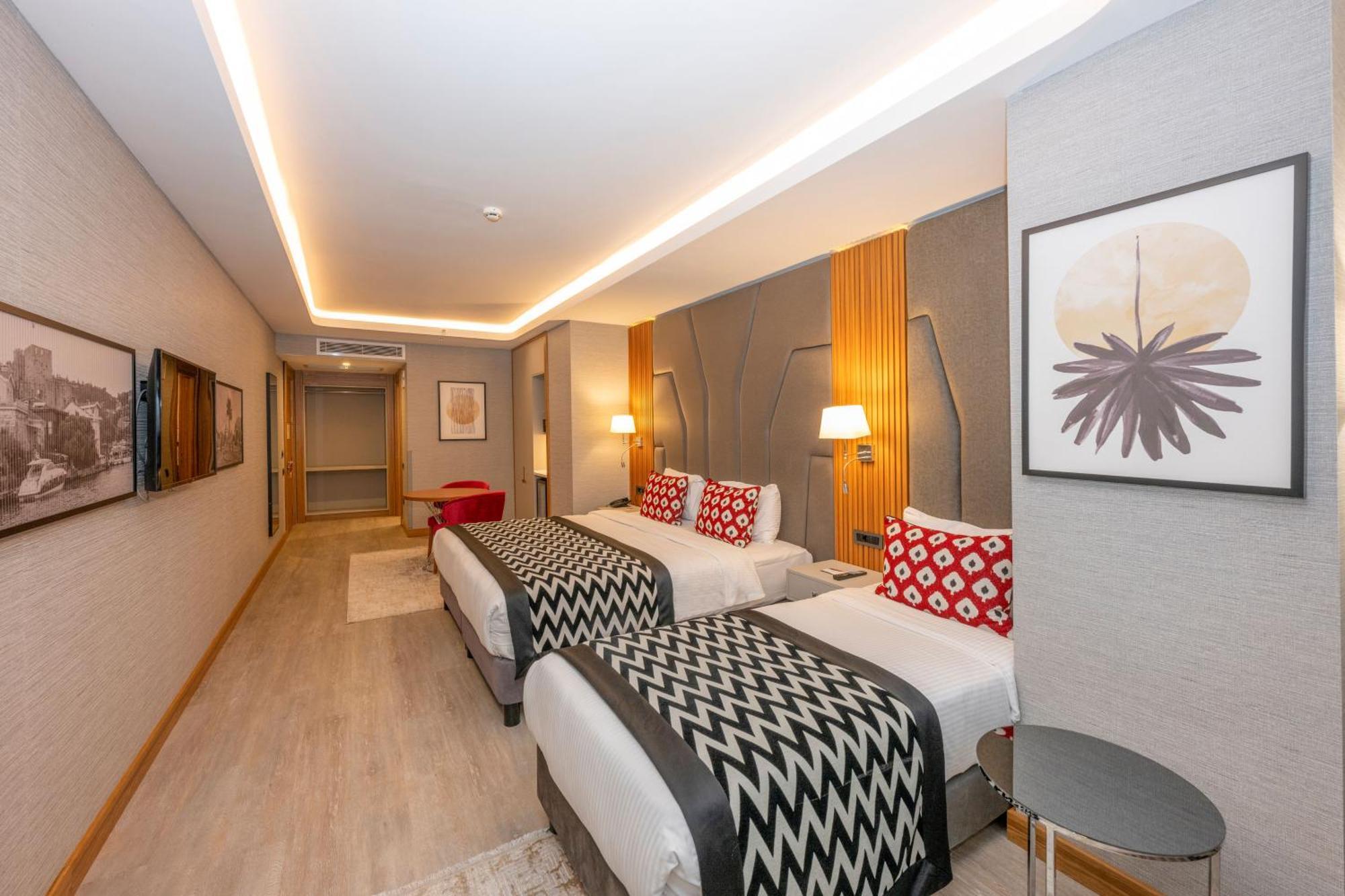 Ramada Encore By Wyndham Istanbul Sisli Екстер'єр фото